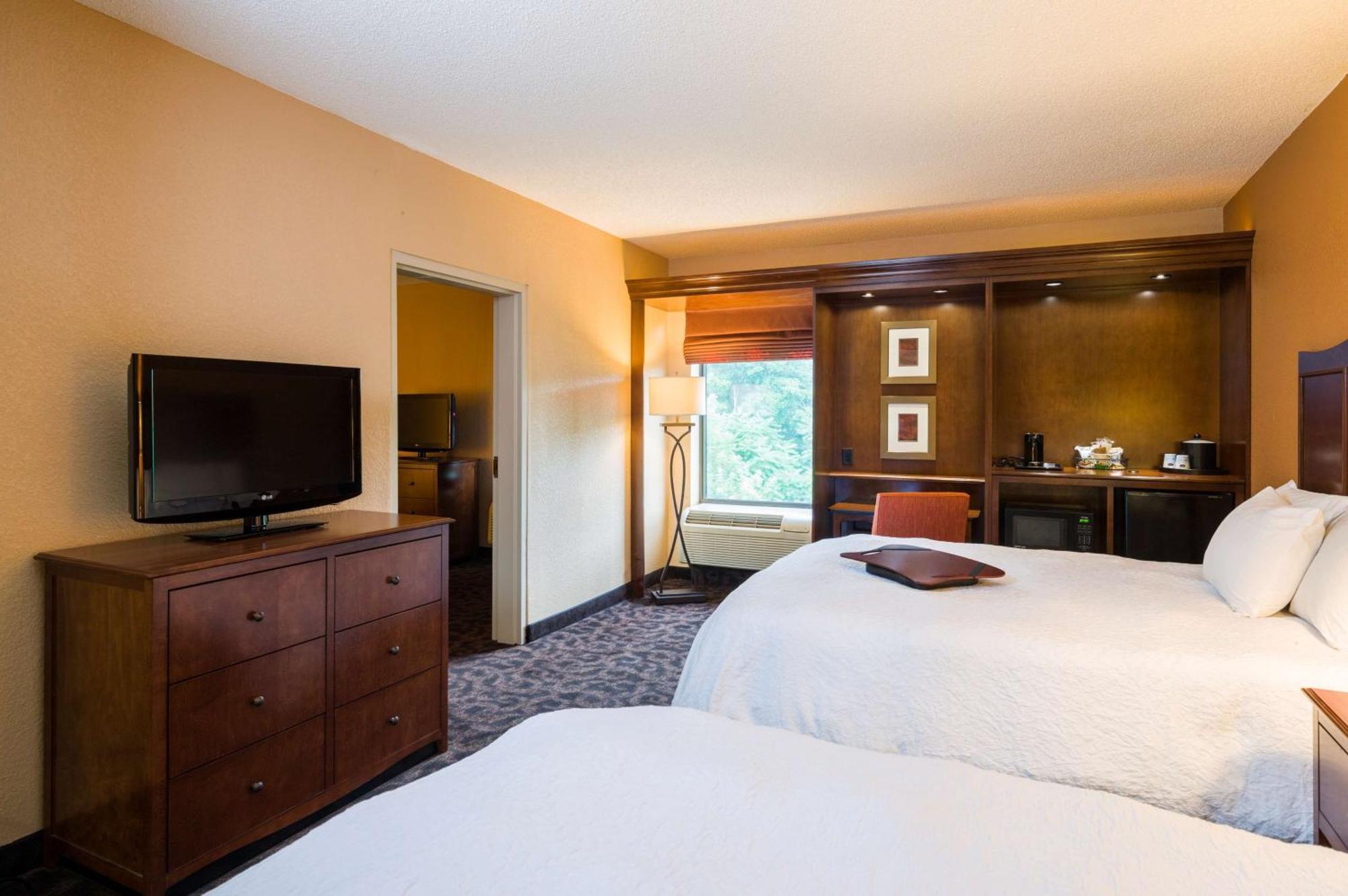 Hampton Inn Danville Bagian luar foto